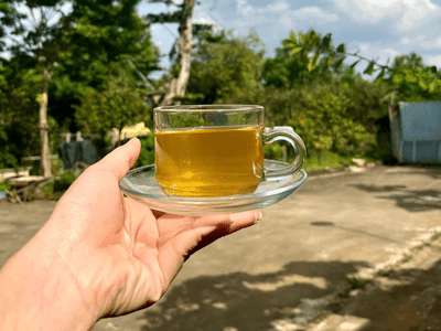 Trà Hoa vàng màu vàng đẹp khi được pha đúng cách
